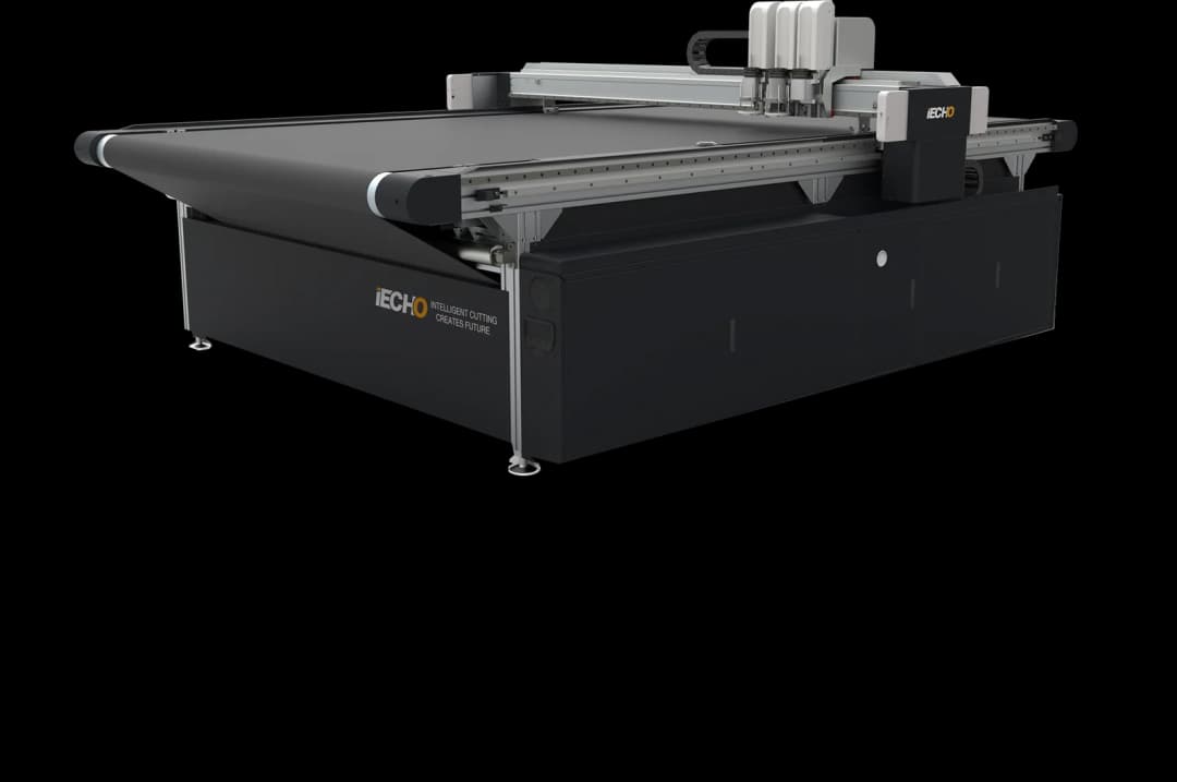 Sistema de corte de grande formato iECHO TK4S